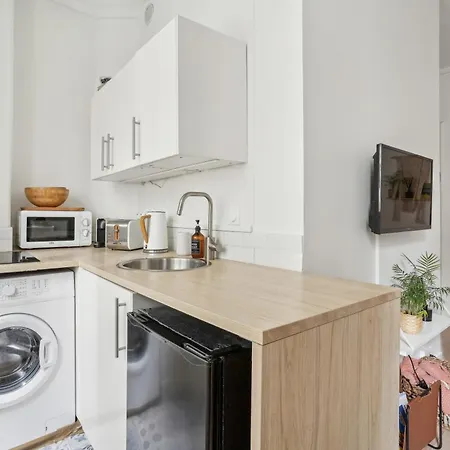 Arc De Triomphe Paris