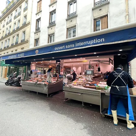 Arc De Triomphe Apartman
