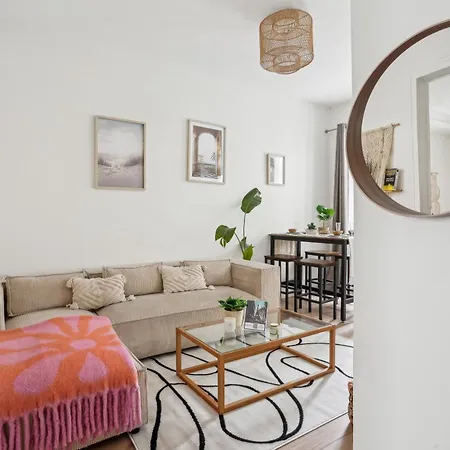 Arc De Triomphe * Paris